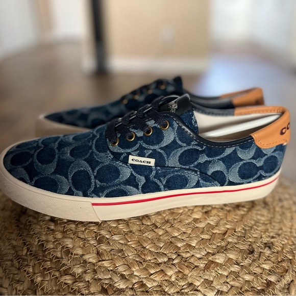 COPY - Limited Edition Coach sneakers!💙 - Picture 3 of 12